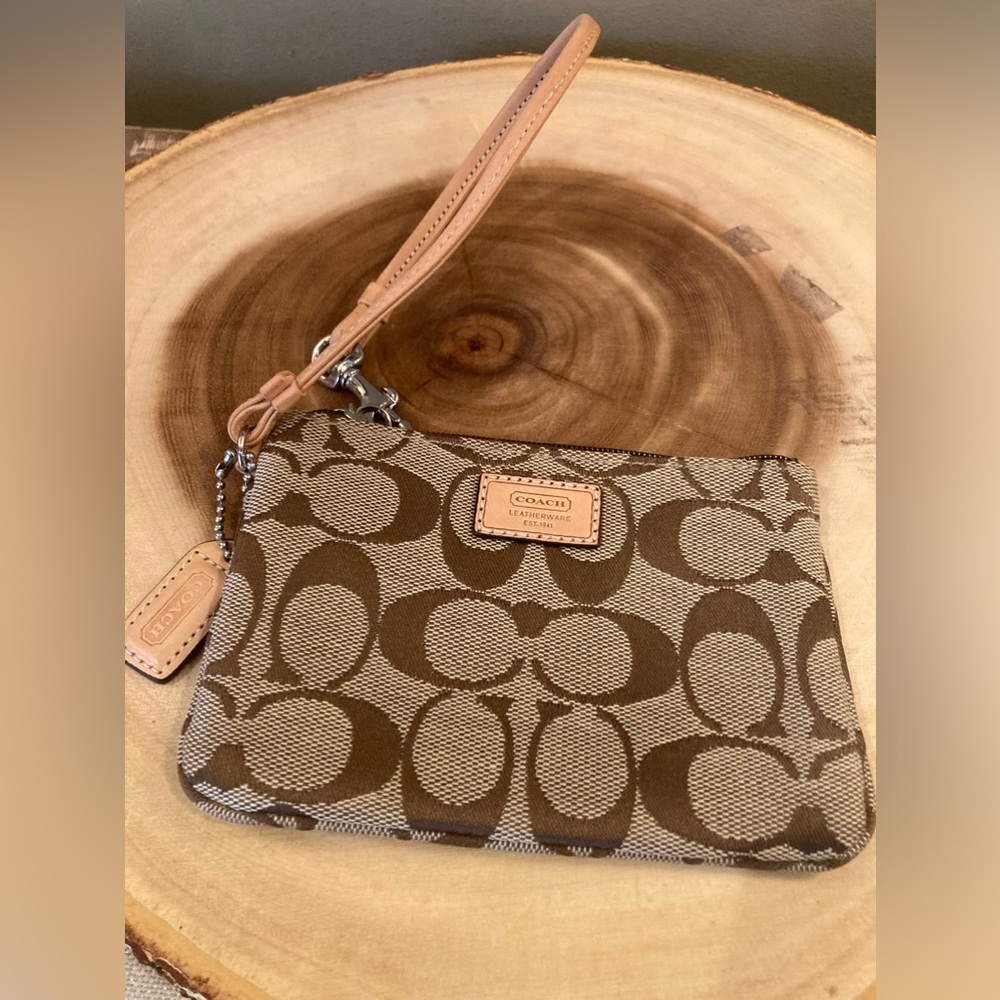 Coach Leatherwear Logo Signature Tan Brown Jacquard Wristlet Wallet New